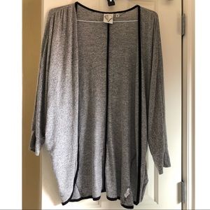Grey Cardigan SIZE MED/LARGE